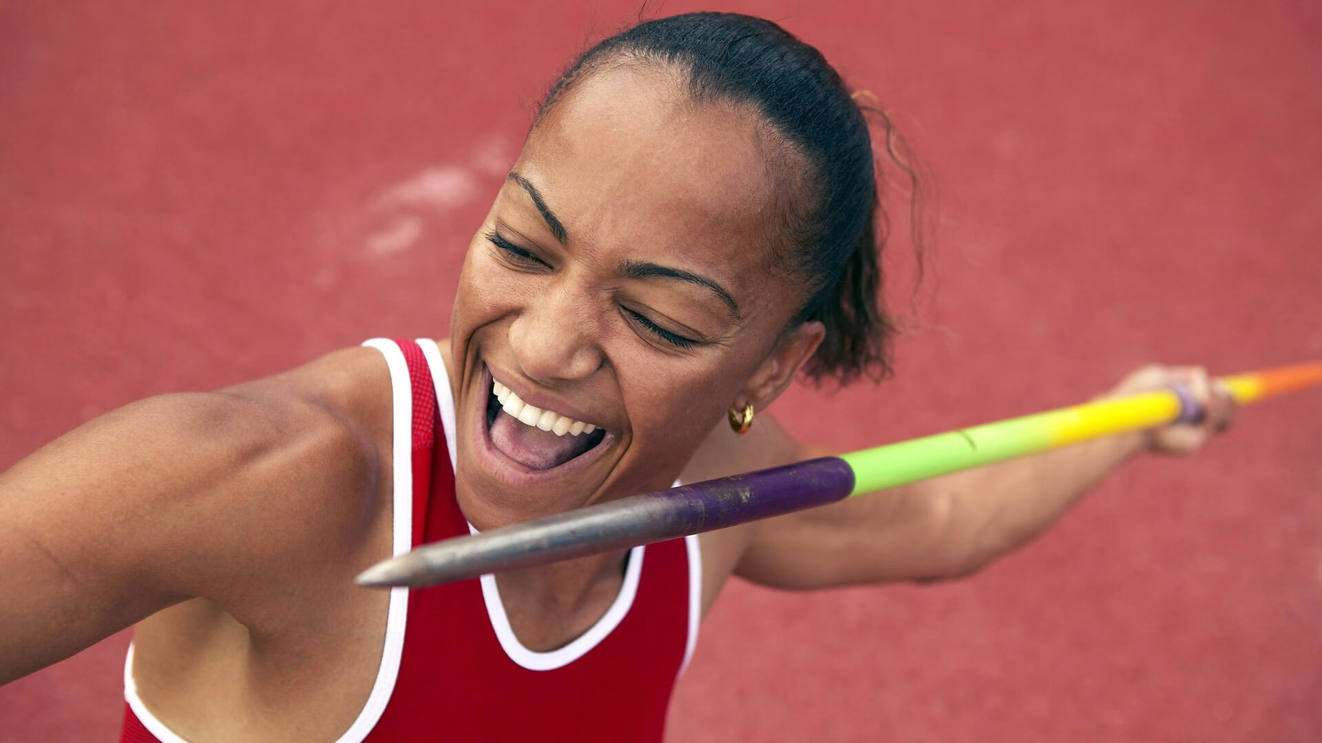 体育传媒打造足球传奇，讴歌运动精神，体育传媒业